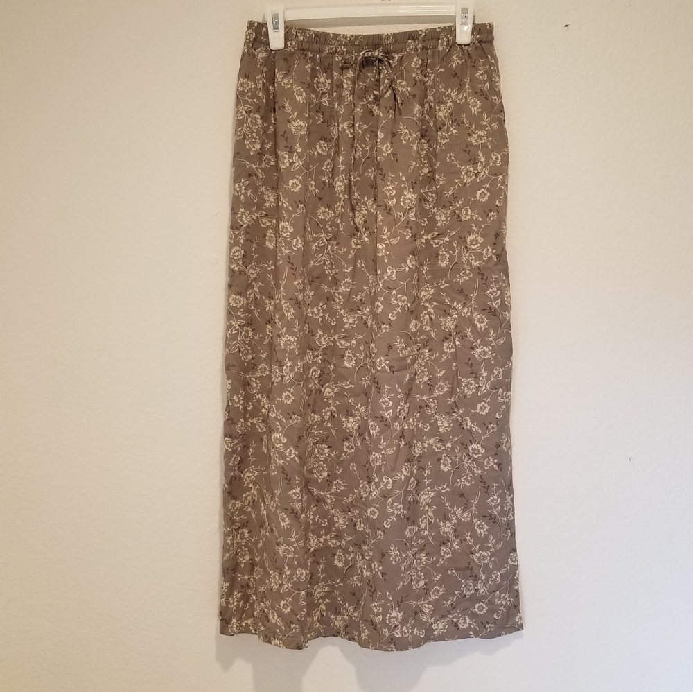 Floral maxi skirt